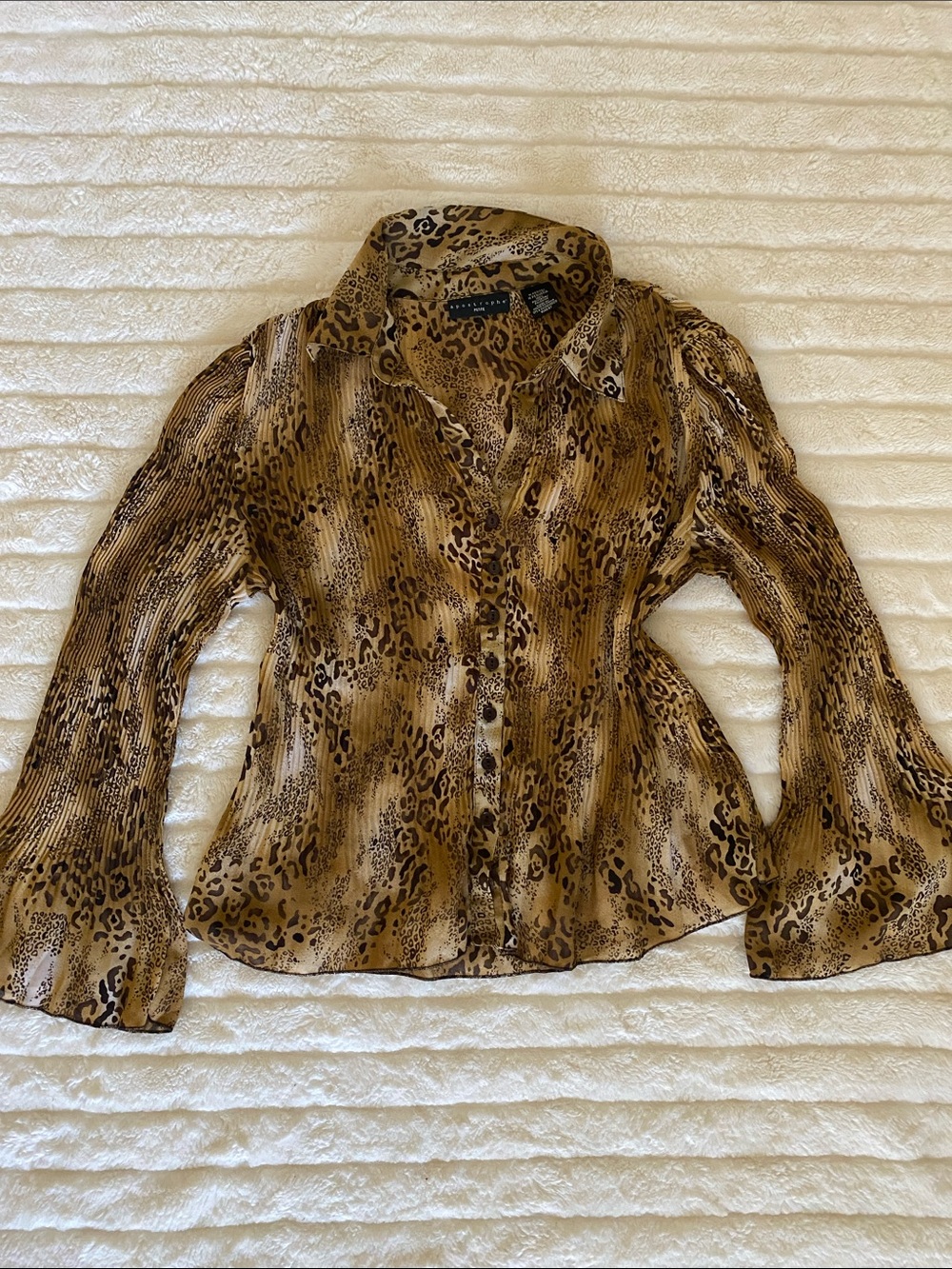 Apostrophe Petite Leopard Print Shirt in Brown & Tan